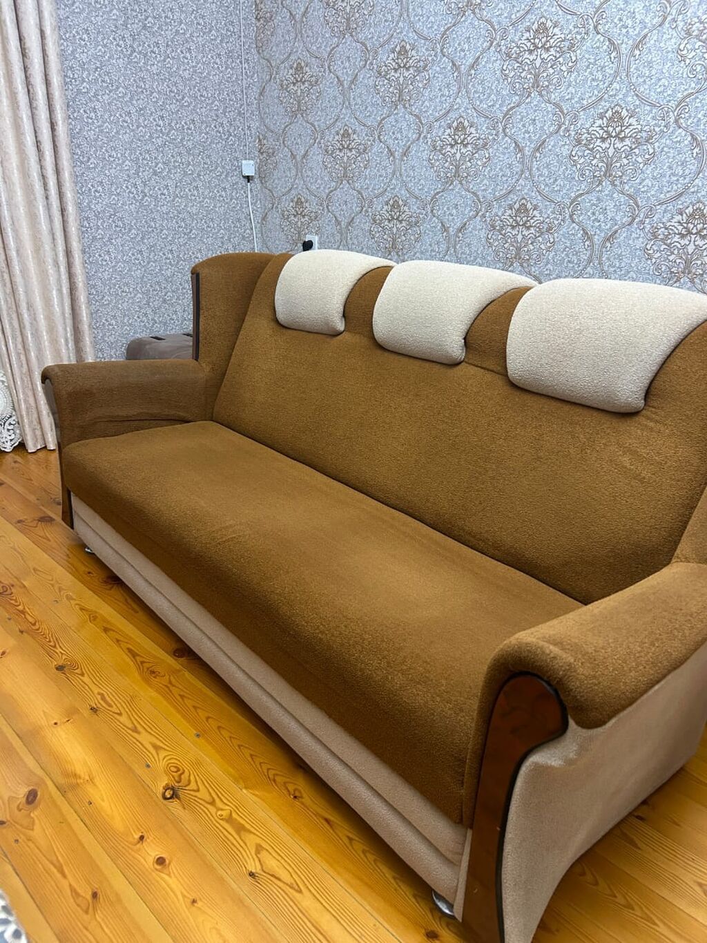 Mebel növü: 3 nəfərlik divan ölçüsü 2metr - Rəng: isti qəhvəyi/bej — Mebel, Digah