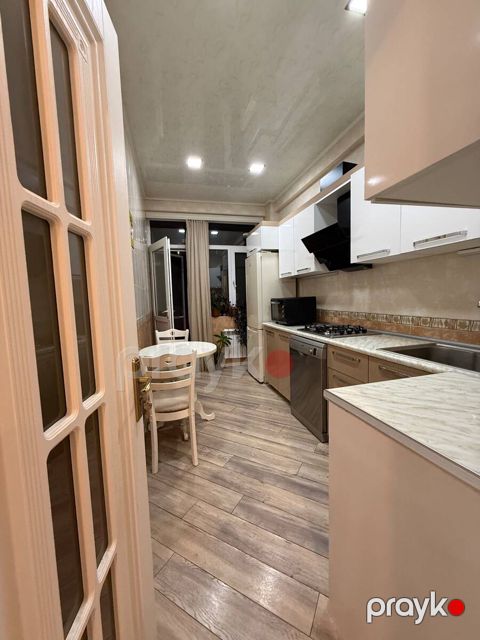 2-otaqlı yeni tikili kirayə verilir, Memar Əcəmi m., 60 m²