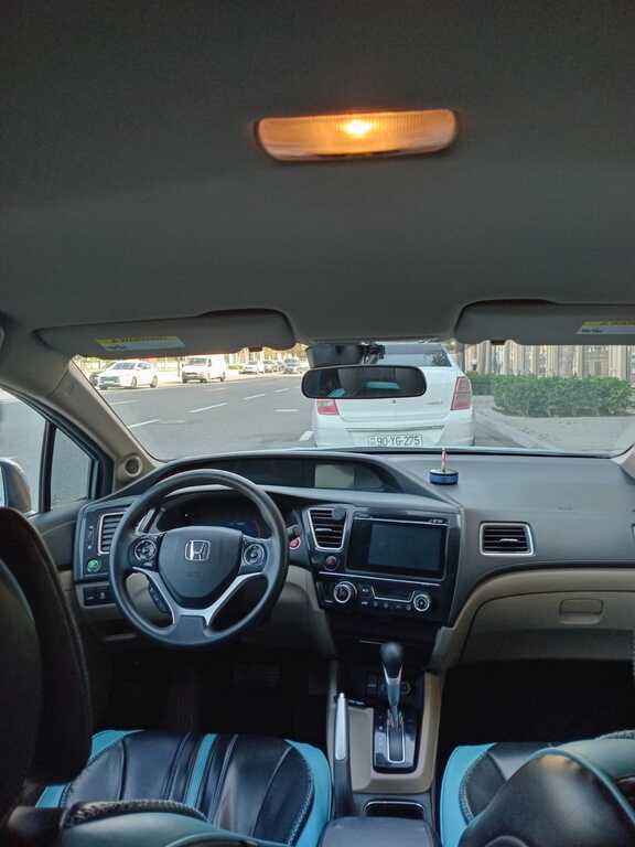 Honda Civic, 1.5 L, 20 kWh, 2015 il, 375 000 km — Avtomobillər, Bakı (4)