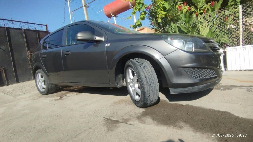 Opel Astra, 1.4 L, 2010 il, 269 000 km — Avtomobillər, Qazax (8)