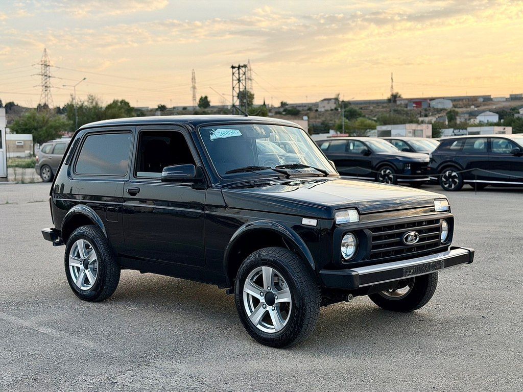 LADA (VAZ) Niva, 1.7 L, 2025 il, 5 000 km — Avtomobillər, Bakı (2)