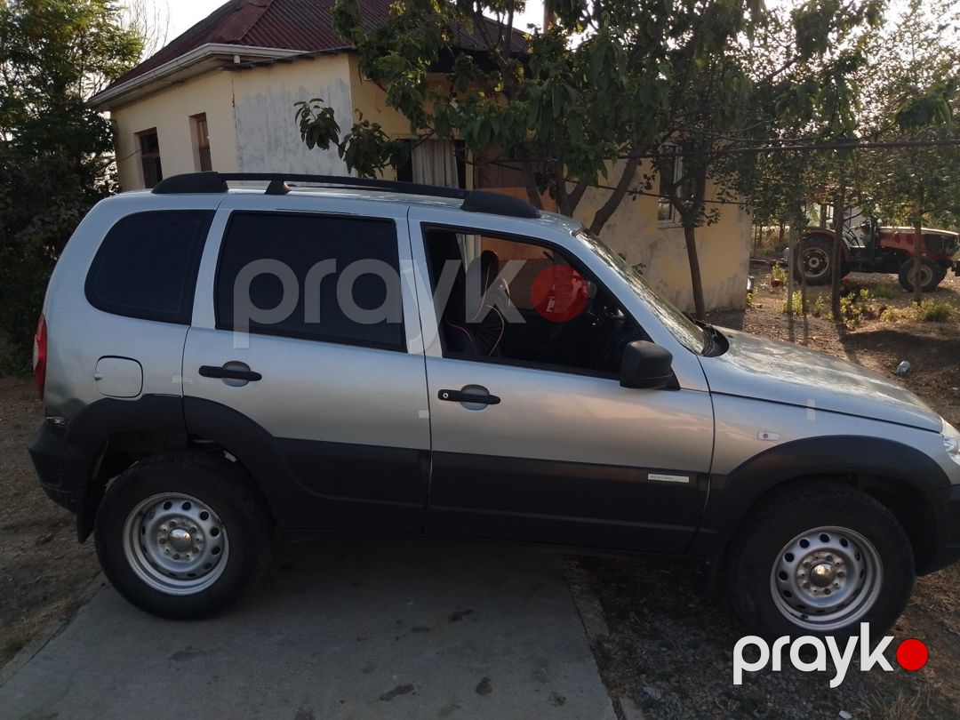 Chevrolet Niva, 2012 il 90-OF-496 — Avtomobillər, Bakı (4)