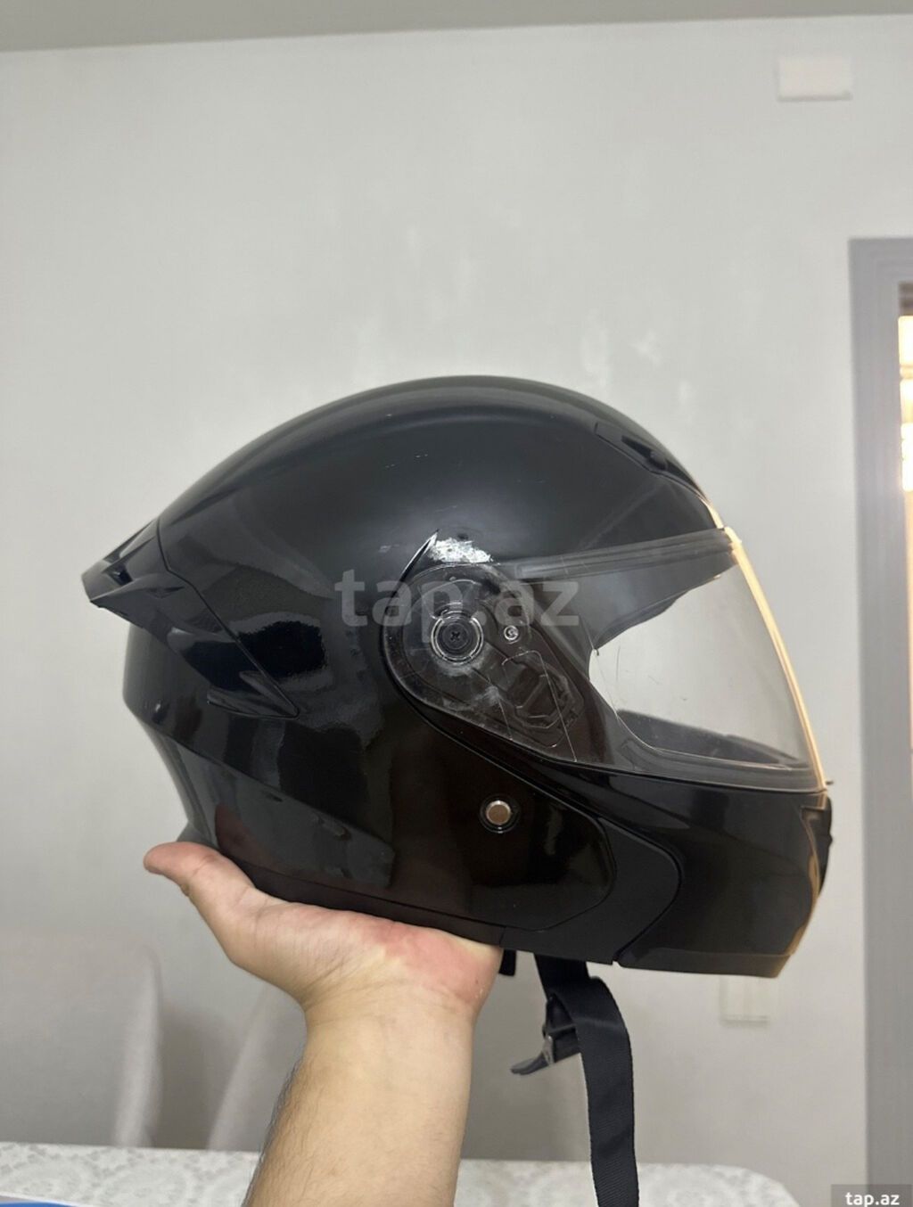 Salam çənəsi açılan dəbilqədir 0 vəziyyətdədir 20 gün geyinilib moto — Avto, Bakı