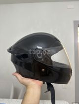 Salam çənəsi açılan dəbilqədir 0 vəziyyətdədir 20 gün geyinilib moto — Cars