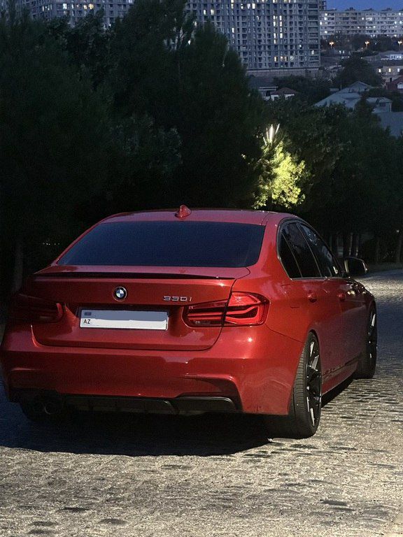 BMW 330, 2.0 L, 2017 il, 150 000 km — Avtomobillər, Bakı (10)