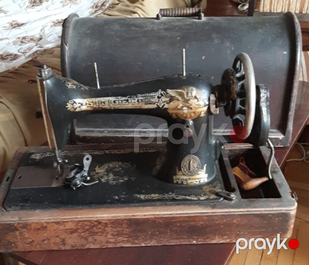 150 azn ZİNGER tikiş masini.Əla tikir.unvan Elmlər 0559591705 vatsapa — Elektronika, Bakı (2)