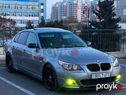 BMW 530, 3.0 L, 2005 il, 297 531 km