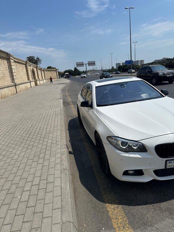 BMW 520d, 2.0 L, 2012 il, 326 000 km — Avtomobillər, Bakı (9)