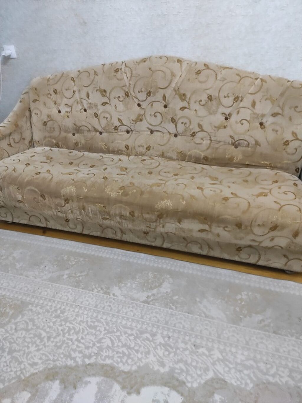 İşlənmiş, Klassik divan, 2 kreslo — Mebel, Sumqayıt (2)