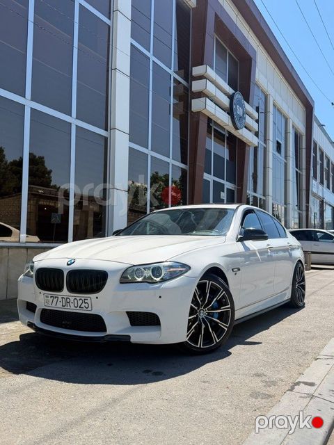 BMW 528, 2.0 L, 2014 il, 298 000 km