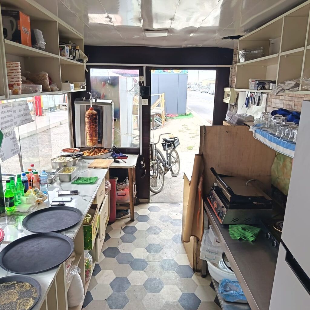 Zam-Zam – küçə kafe və fast-food köşkü • Menyu: dönər, kabab — Daşınmaz əmlak, Bakı (8)