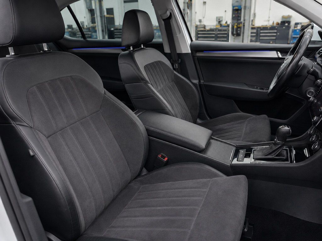 Skoda Superb, 1.8 L, 2019 il, 290 000 km — Avtomobillər, Bakı (5)