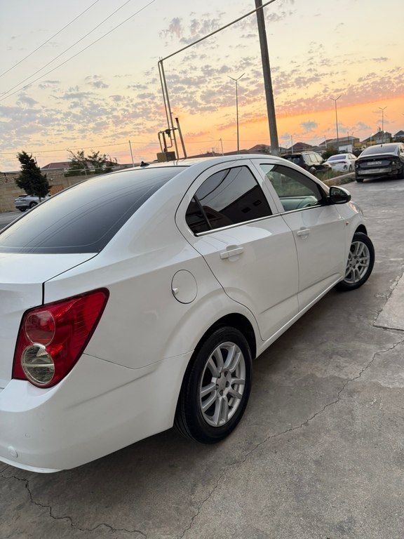 Chevrolet Aveo, 1.6 L, 2011 il, 221 000 km — Avtomobillər, Sumqayıt (8)
