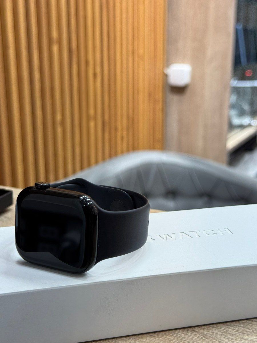 Apple Watch Series 10 Aluminum Jet Black 46mm — Elektronika, Bakı