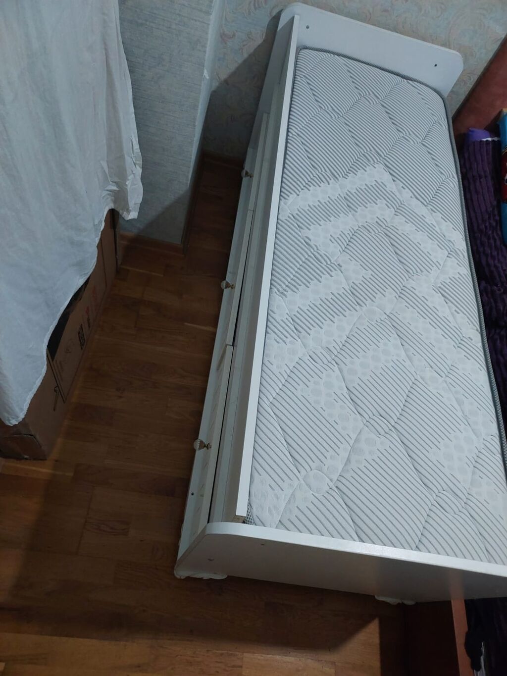 Oğlan və qız üçün, İşlənmiş, Çarpayı, Bazasız, Matras ilə, Siyirməli — Mebel, Xırdalan (2)