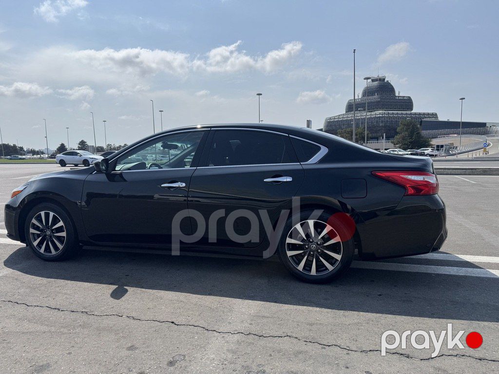 Nissan Altima, 2.5 L, 2017 il, 177 670 km — Avtomobillər, Bakı (5)