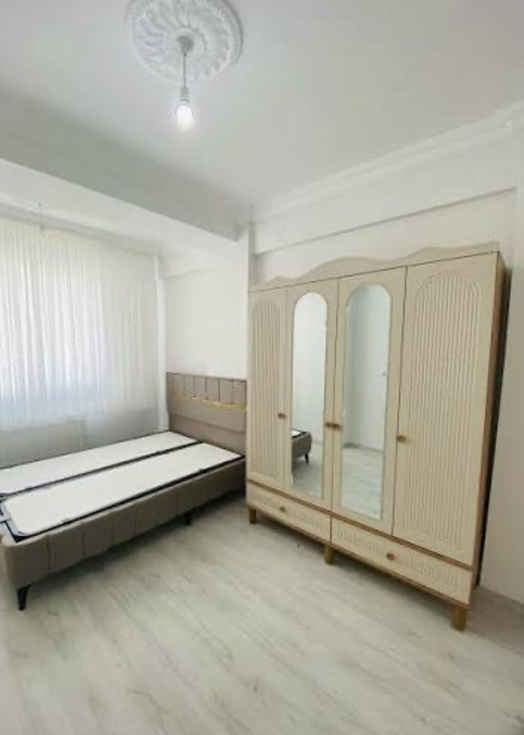 3 otaqlı, 145 kv. m — Daşınmaz əmlak, Bakı (2)