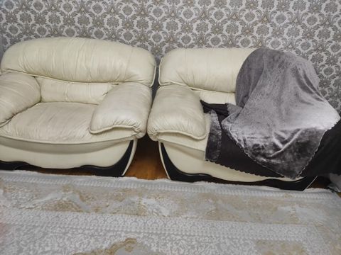 İşlənmiş, Klassik divan, 2 kreslo
