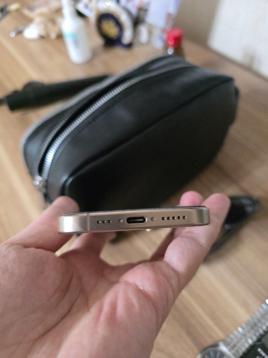 Apple iPhone 16 Pro Desert Titanium 128GB/8GB — Smartfonlar, Bakı (6)