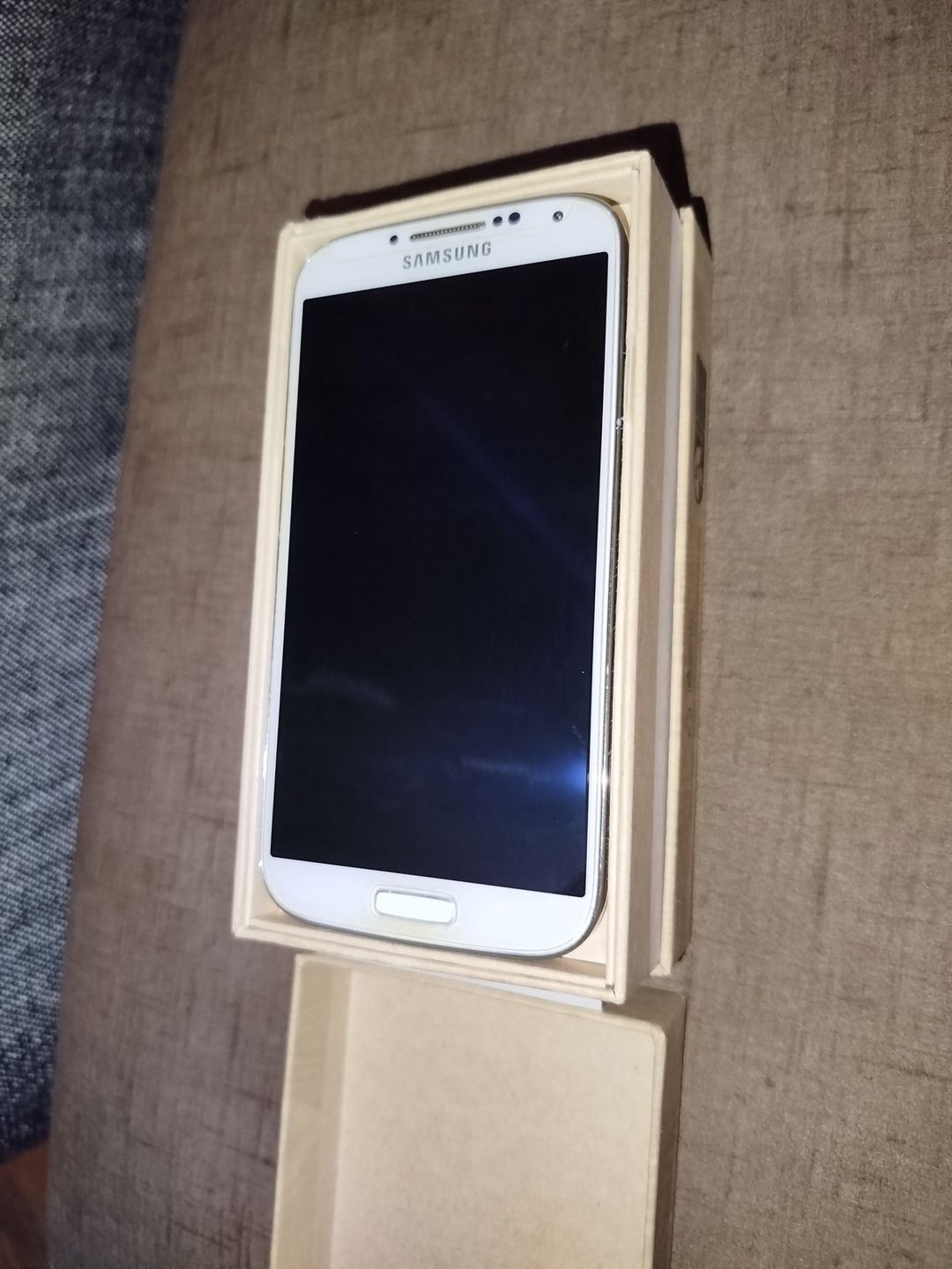 Samsung Galaxy S4 White Frost 16GB/2GB — Smartfonlar, Bakı (3)