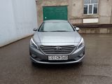 Hyundai Sonata, 2.0 L, 2015 il, 160 000 km — Автомобили