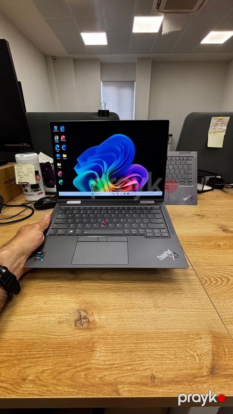 Lenovo ThinkPad X1 Yoga gen 6 (x360 4K) — Bakı