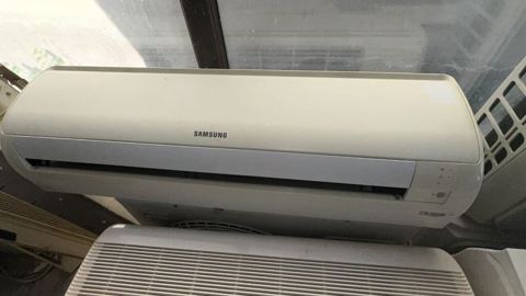 Aynur92👑 Qiymet 650 Azn Kondisaner satilir Marka:Samsung 100 kv Usta