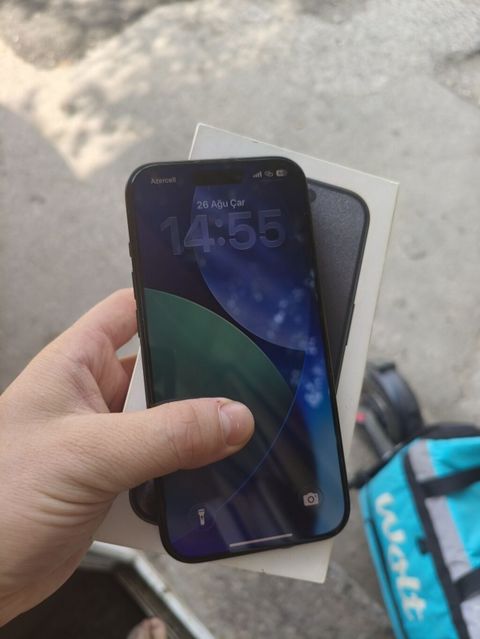 IPhone 15 Pro, 128 GB, Qara, Face ID