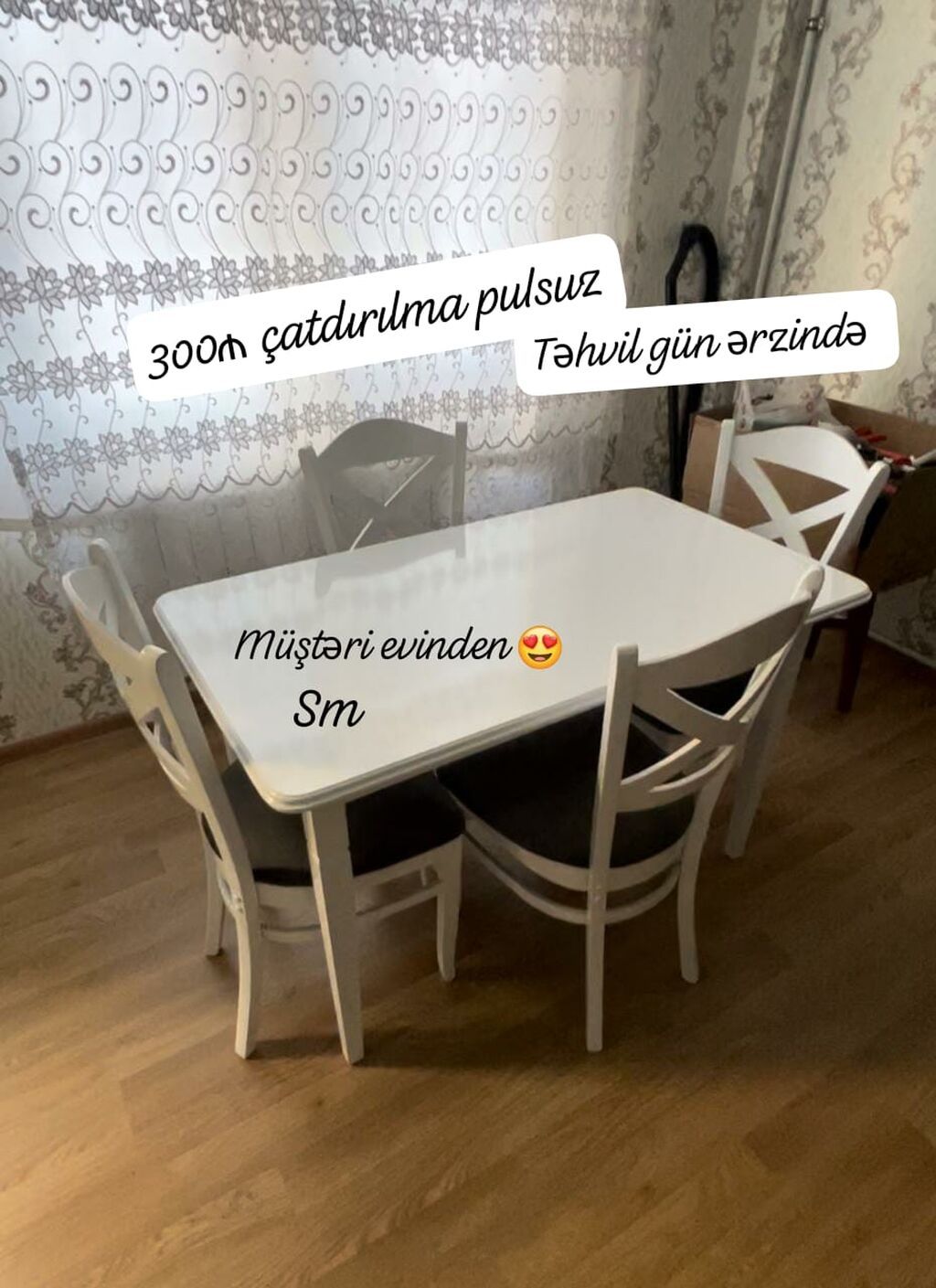 Ağ rəngdə yemək masası və 4 ədəd stul dəsti. Xüsusiyyətlər: - Klasik — Mebel, Digah (2)