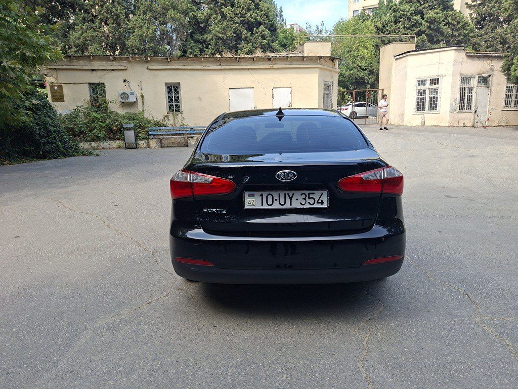 Kia Forte, 2.0 L, 2015 il, 243 011 km — Avtomobillər, Bakı (4)