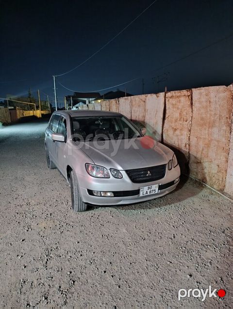 Mitsubishi Airtrek, 2.4 L, 2001 il, 389 000 km