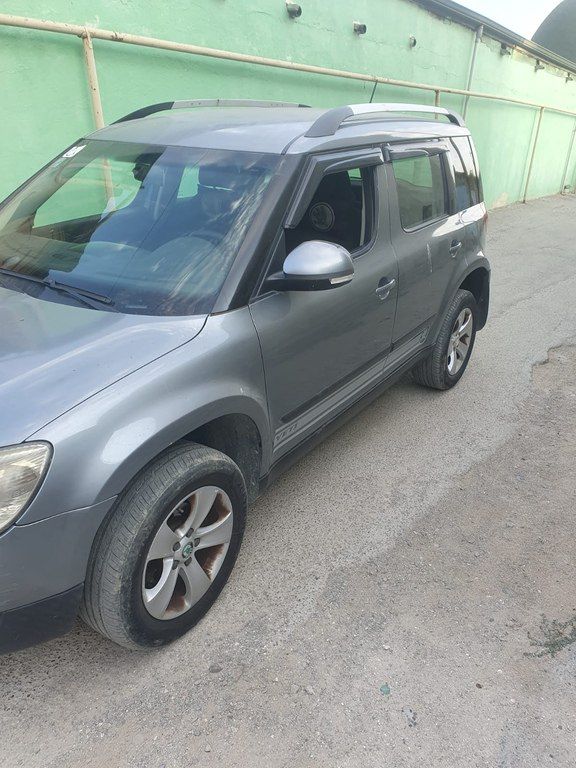Skoda Yeti, 1.8 L, 2012 il, 291 225 km — Avtomobillər, Bakı (3)