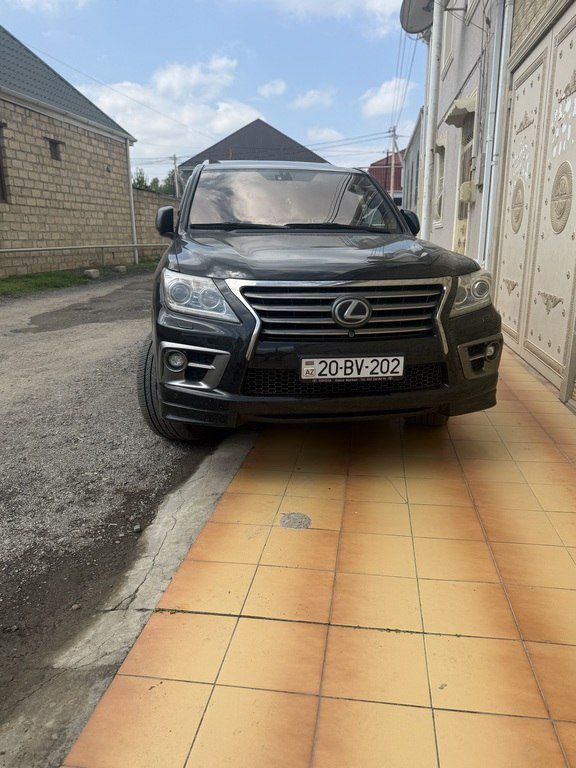 Lexus LX 570, 5.7 L, 2014 il, 315 000 km — Avtomobillər, Bakı (4)