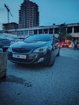 Opel Astra, 1.6 L, 2012 il, 138 000 km — Cars