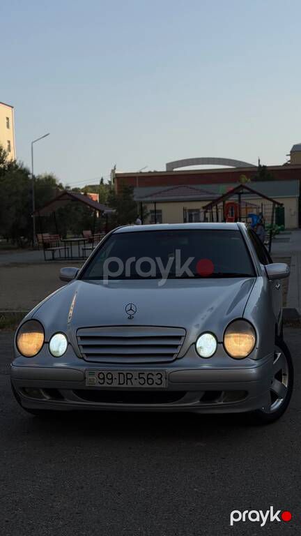Mercedes C 220, 2.2 L, 2001 il, 774 000 km