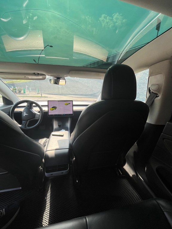 Tesla Model 3, 62 kWh, 2019 il, 262 000 km — Avtomobillər, Bakı (6)