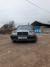 Mercedes 190, 2.0 L, 1991 il, 250 000 km — Cars