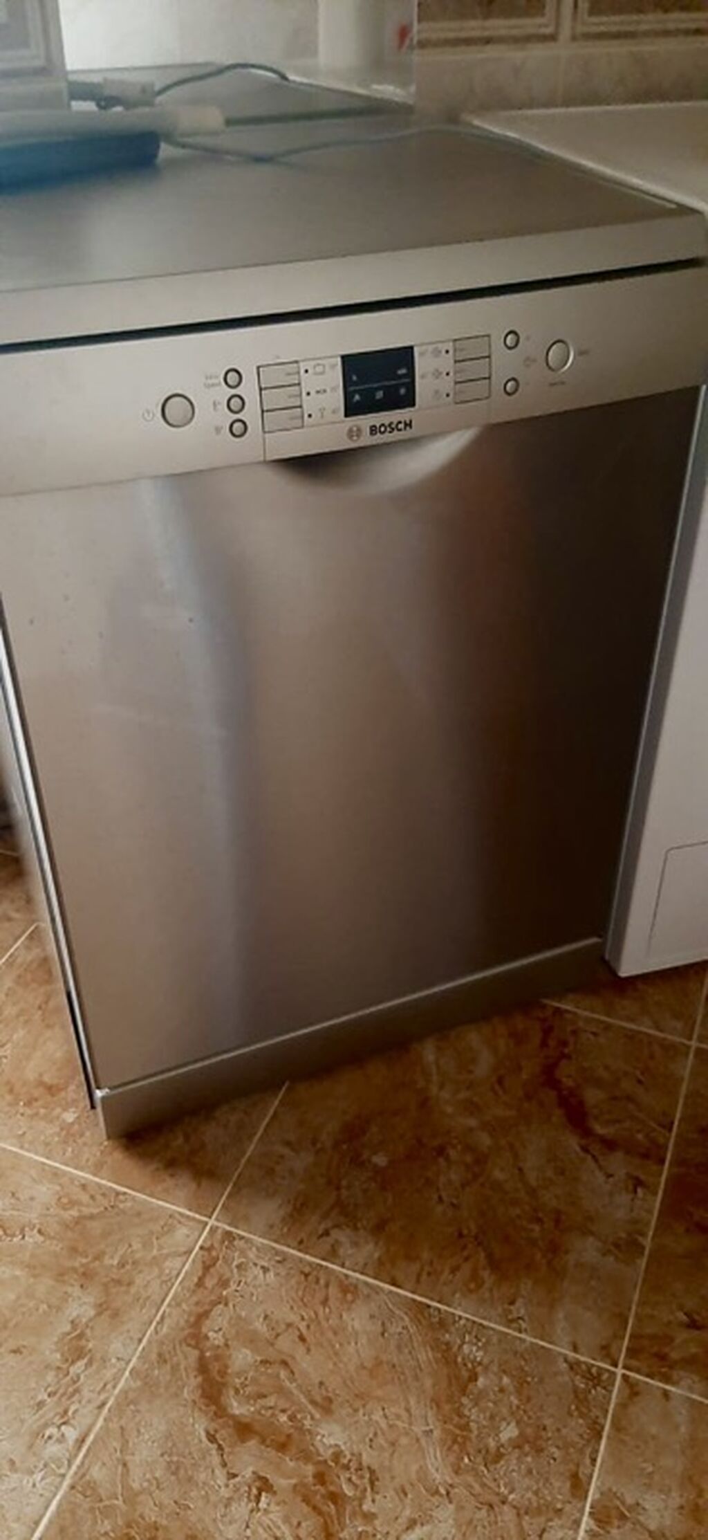 Bosch qabyuyan maşın. Paslanmayan polad rəngli korpusa malik, ayrıca — Mətbəx texnikası, Bakı