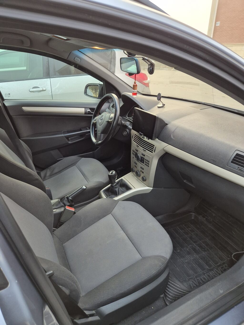 Opel Astra: 1.3 l | 2008 il Universal — Avto, Qobu (7)