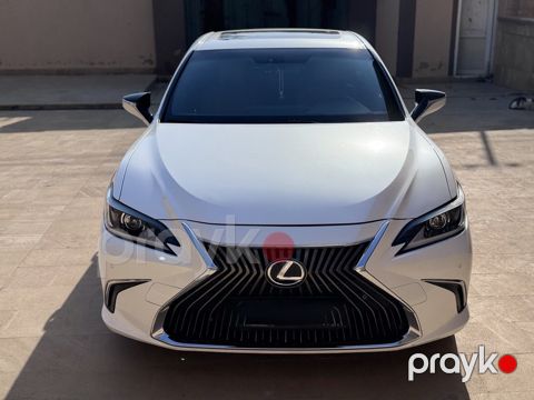 Lexus ES 300h, 2.5 L, 1.6 kWh, 2019 il, 129 000 km