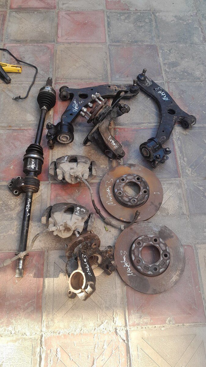 Mazda 3 ehtiyat hissələri — Ehtiyat hissələri və aksesuarlar, Bakı (2)