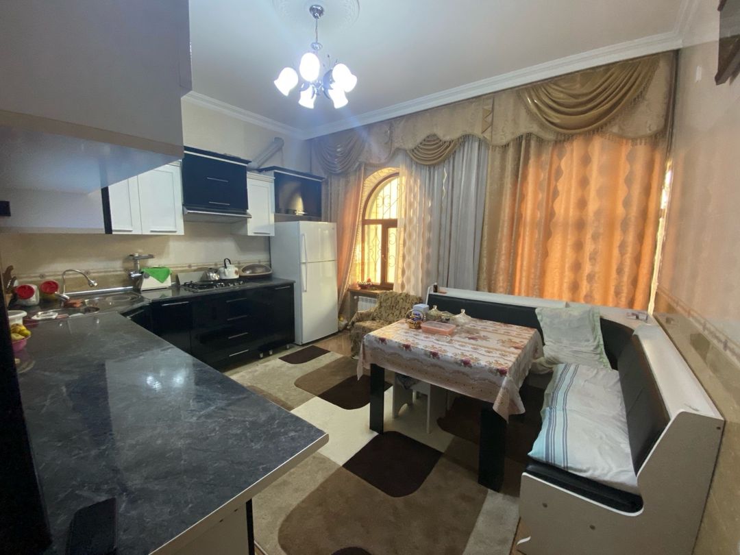 Villa, Novxanı qəs. — Ev, villa, Bakı (11)