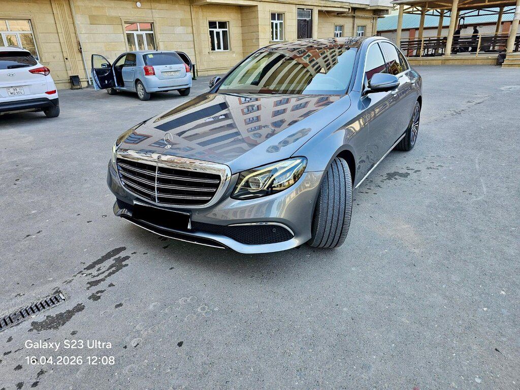 Mercedes E 300, 2.0 L, 2018 il, 119 400 km — Avtomobillər, Bakı (4)