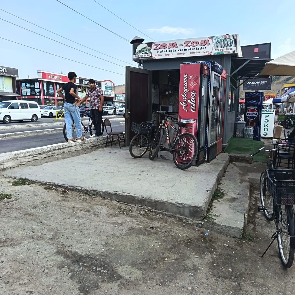Zam-Zam – küçə kafe və fast-food köşkü • Menyu: dönər, kabab — Daşınmaz əmlak, Bakı (5)