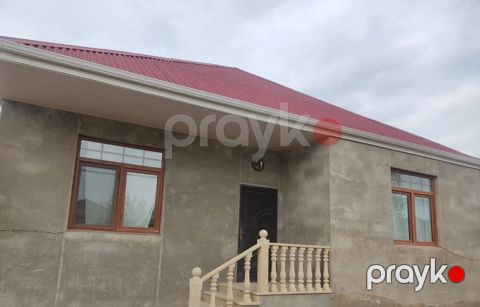 130 kv. m, 3 otaqlı, Qaz, İşıq, Su