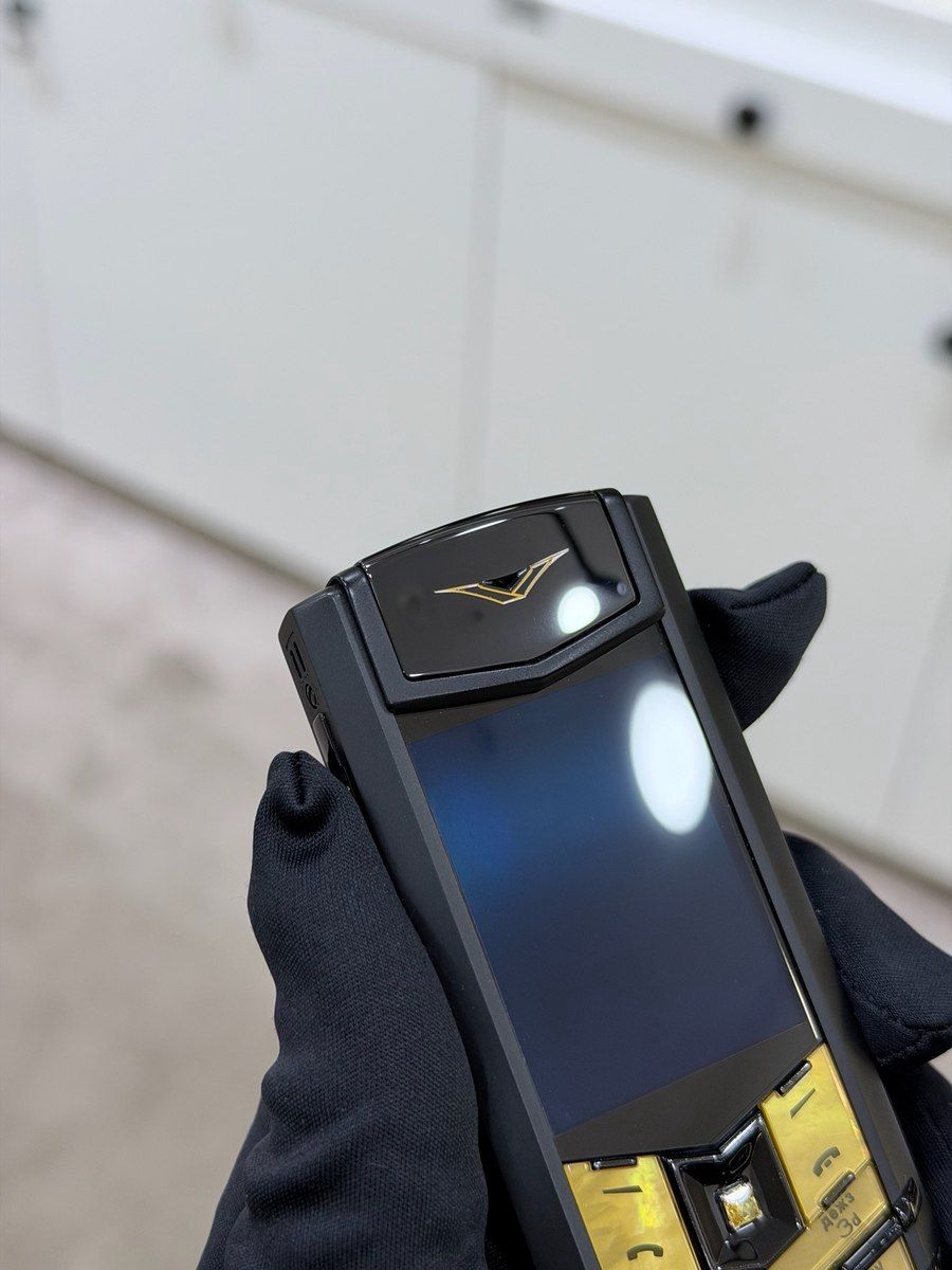 Vertu Signature S Design Sapphire Yellow Gold Black Alligator 4GB — Smartfonlar, Bakı (9)