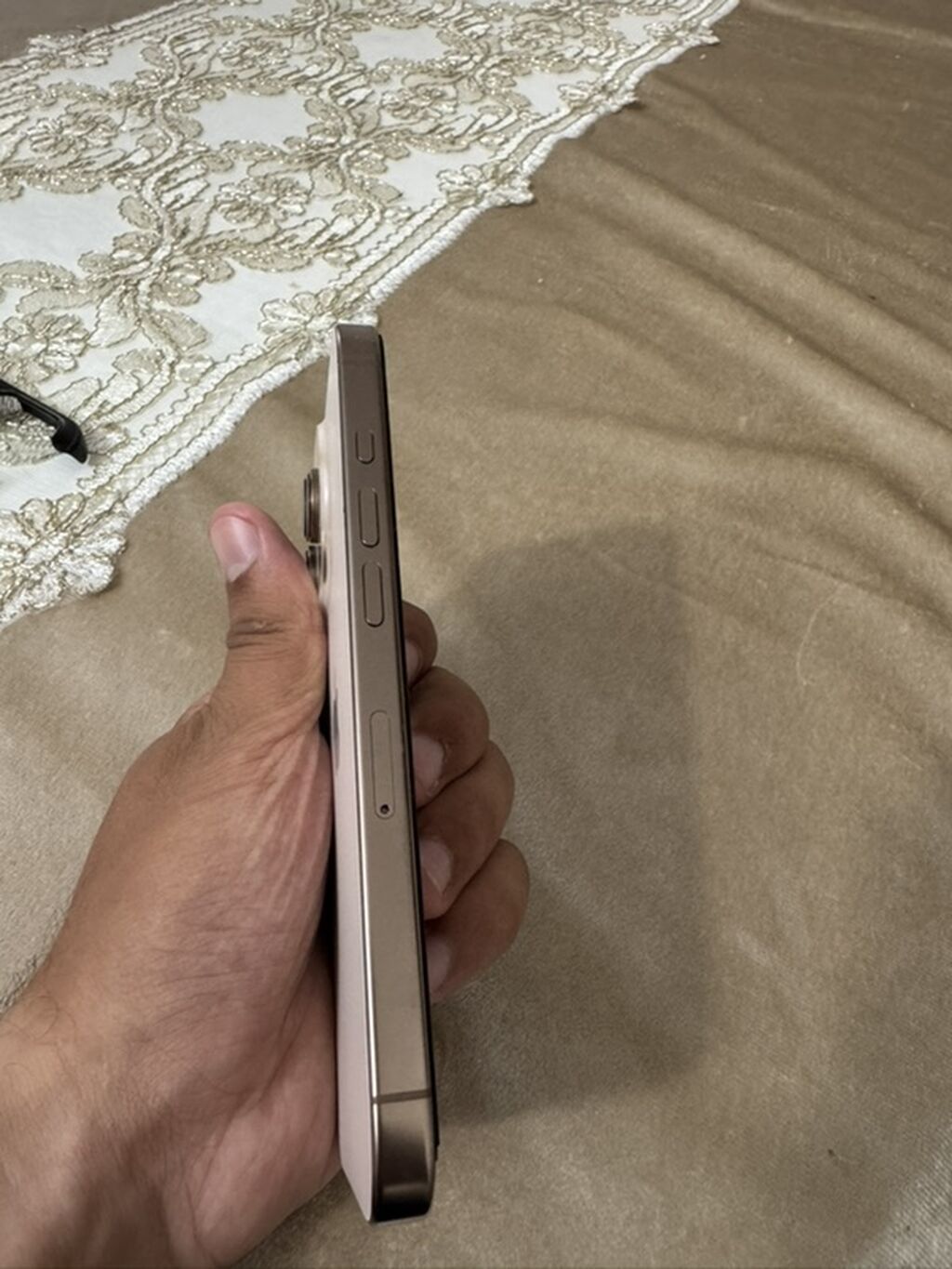 IPhone 16 Pro, 128 GB, Desert Titanium, Zəmanət, Simsiz şarj, Face ID — Apple iPhone, Bakı (3)