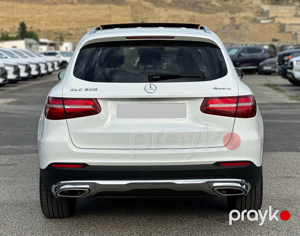 Mercedes GLC 300 4MATIC Coupe, 2.0 L, 2017 il, 131 000 km — Avtomobillər, Bakı (4)