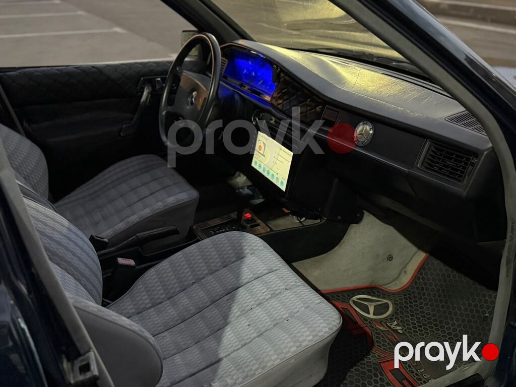 Mercedes-Benz 190E sedan. Klassik кузов üslubuna malik 4 qapılı — Avto, Bakı (2)