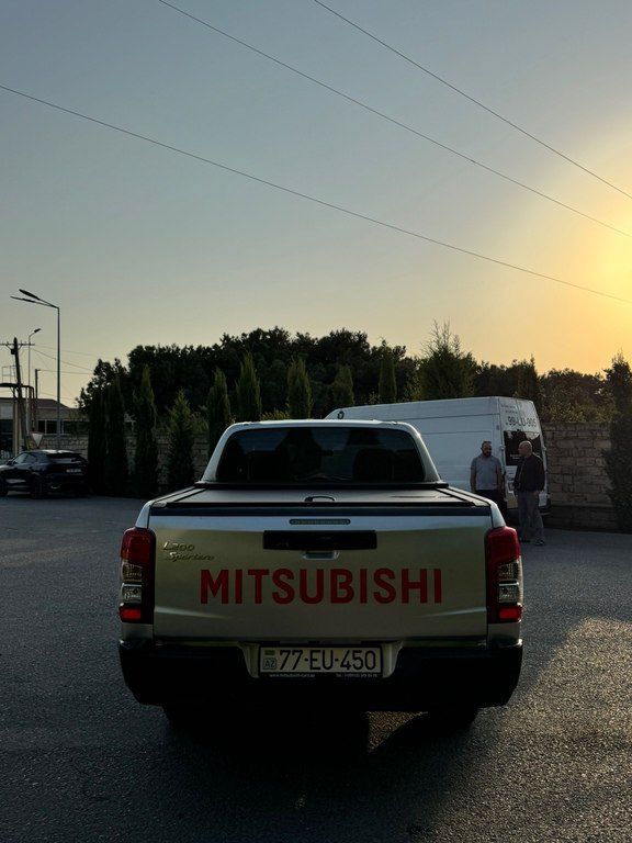Mitsubishi L200, 2.4 L, 2022 il, 45 000 km — Avtomobillər, Bakı (8)